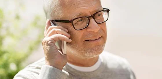Man aan de telefoon – preventie tips – particulier