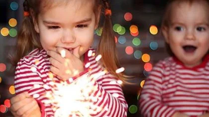 Kleine kinderen met vuurwerksterretjes – Woonhuisverzekering – Particulier