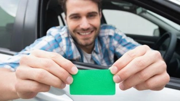 Man met groene kaart – Autoverzekering – Particulier
