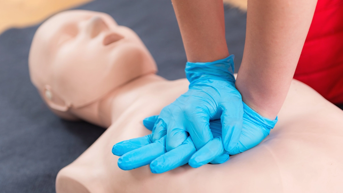 Reanimatie op pop – Preventieservice – Zakelijk