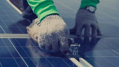 Werkzaamheden zonnepaneel – Gebouwenverzekering – Zakelijk