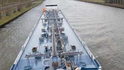 Schip van boven binnenvaart – Specialismen – Zakelijk