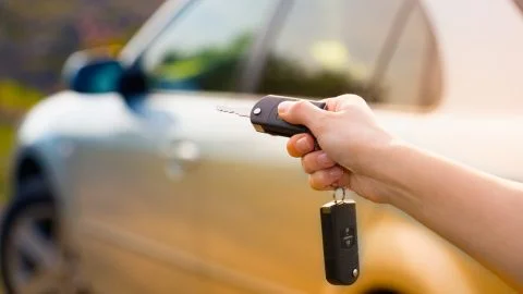 Auto sleutel ontgrendeld auto alarm – Bedrijfsautoverzekering – Zakelijk