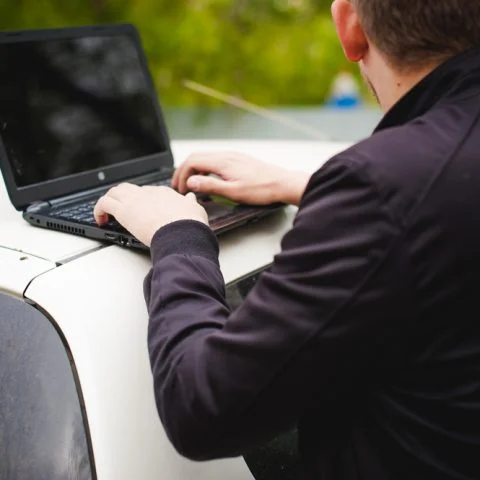 Hacker steelt een (bedrijfs)auto – Bedrijfsautoverzekering – Zakelijk