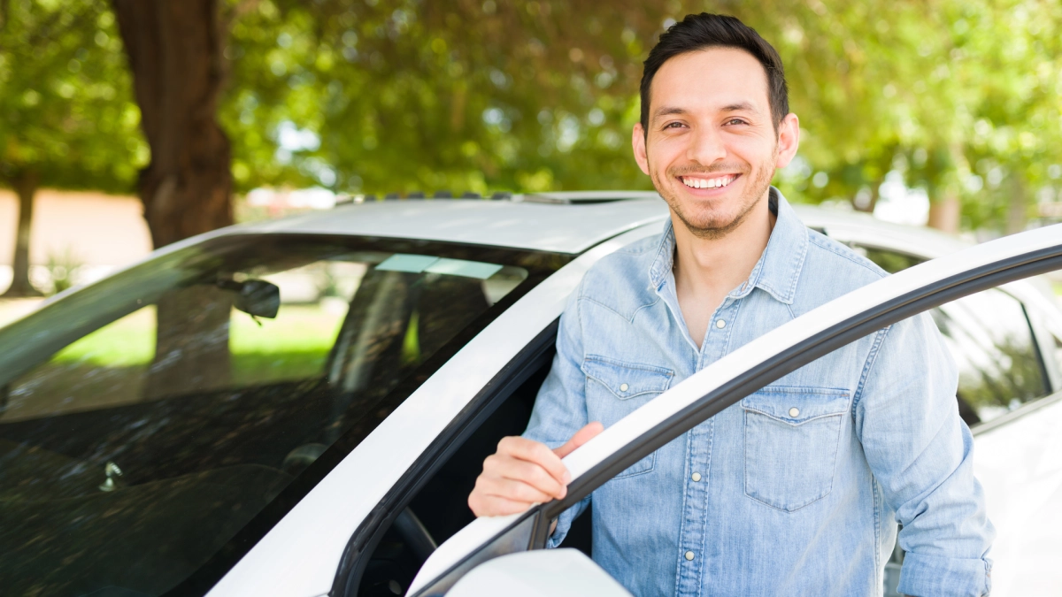 Meneer bij auto – Aanhangwagenverzekering – Particulier