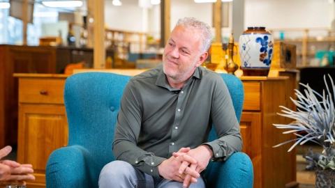“Ik zie me niet zomaar weggaan, ik voel me verbonden.”