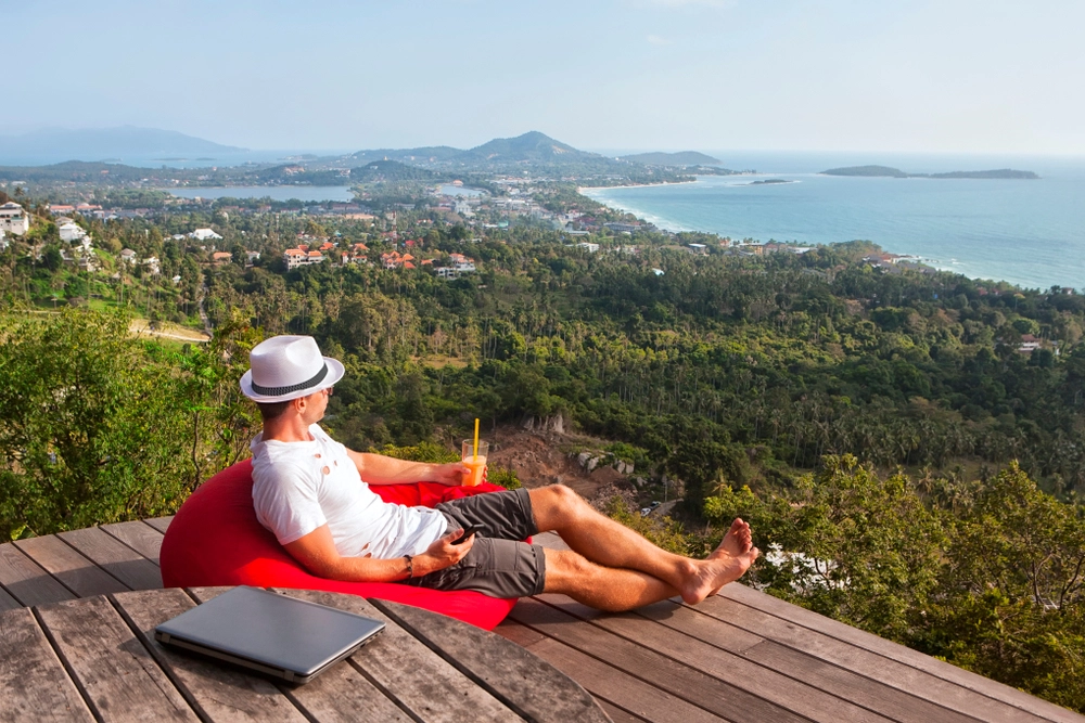 Man,Is,Summer,Clothes,Businessman,Sitting,With,Amazing,Island,Samui