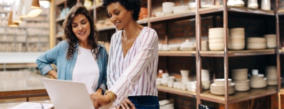 twee vrouwen in onderhandeling